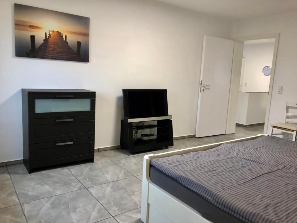 Ahrensbok Dachgeschosswohnung Mit Seeblick מראה חיצוני תמונה