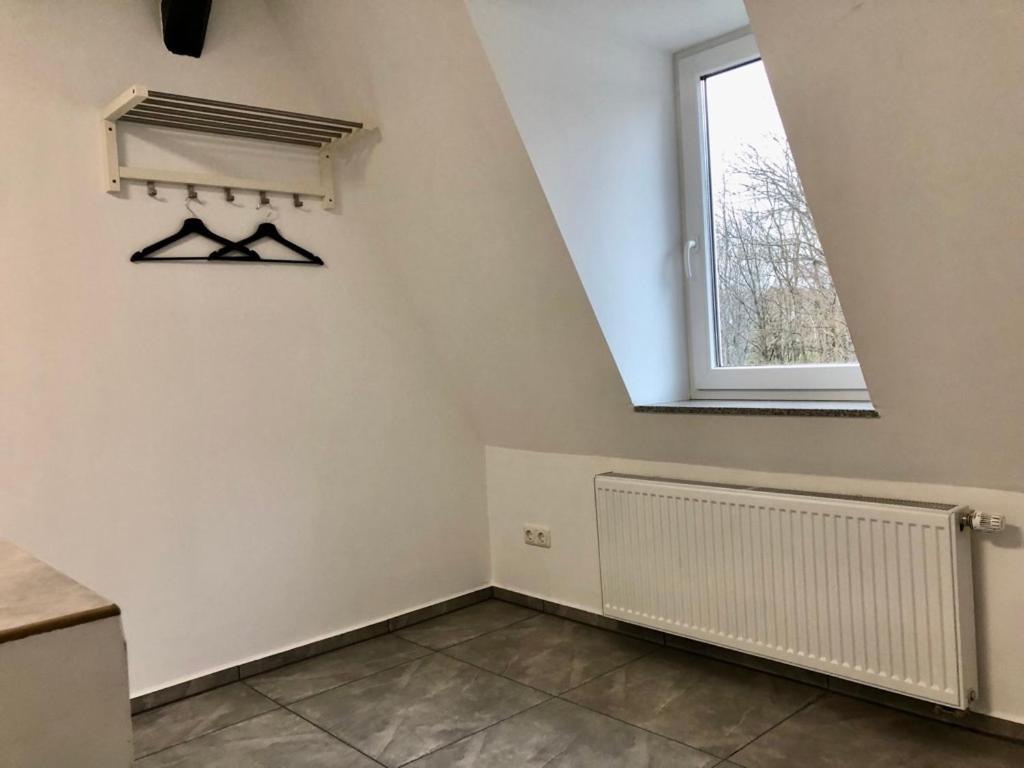 Ahrensbok Dachgeschosswohnung Mit Seeblick מראה חיצוני תמונה