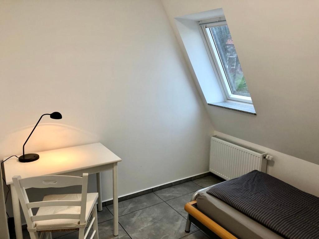 Ahrensbok Dachgeschosswohnung Mit Seeblick מראה חיצוני תמונה